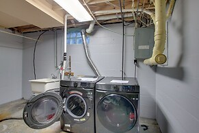 Lakefront Algoma Home w/ Deck, Grill & Fireplace