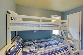 Lakefront Algoma Home w/ Deck, Grill & Fireplace