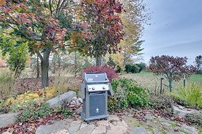 Lakefront Algoma Home w/ Deck, Grill & Fireplace