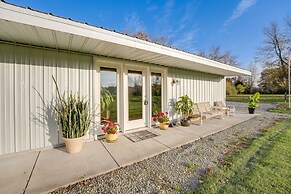 Pet-friendly White Pigeon Apartment w/ Fire Pit!