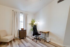 Modern Chandler Retreat w/ Private Outdoor Pool