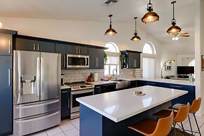 Modern Chandler Retreat w/ Private Outdoor Pool