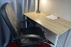 1br-sleeps4-freeparking-london-40mins