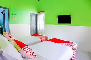 OYO 2903 Putri Residence Syariah