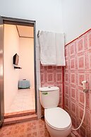 OYO 2903 Putri Residence Syariah