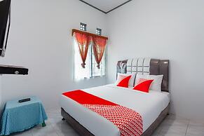 OYO 2903 Putri Residence Syariah