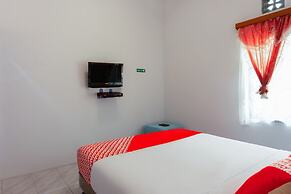 OYO 2903 Putri Residence Syariah