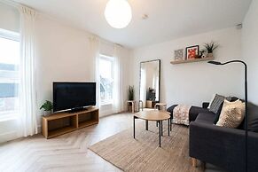 The Battersea Place - Charming 4bdr Flat