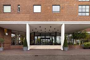 The River Thames View - Stunning 2bdr Flat With Study Room + Balcony