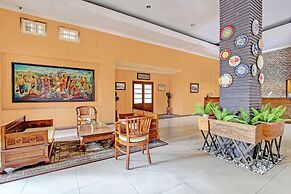 Super OYO Capital O 93240 Candra Dewi Hotel