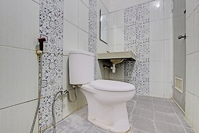 Super OYO Capital O 93240 Candra Dewi Hotel