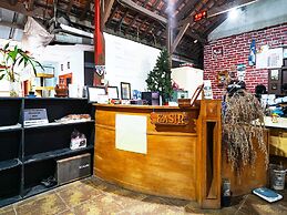 Capital O 93262 Hotel Cherish 2