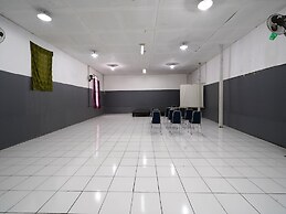 Capital O 93262 Hotel Cherish 2