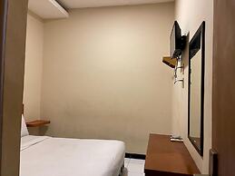 Capital O 93285 Residence Hotel Syariah