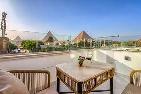 Tree Lounge Pyramids View INN, Sphinx Giza.