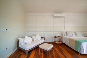 Mansão de Cinco Suítes em Geribá