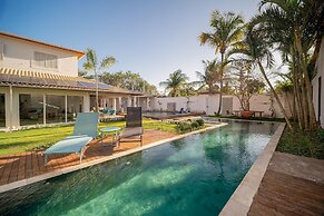 Mansão de Cinco Suítes em Geribá