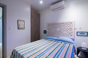 Discover a Paradise in the Central Pacific!