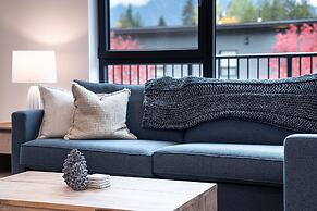 Bluebird Daze by Revelstoke Vacations