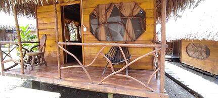 SACHA ÑAMPI ECOLODGE