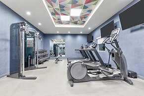 Home2 Suites by Hilton Paris
