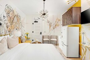 The Acoma House