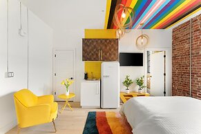 The Acoma House