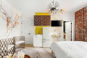 The Acoma House