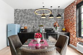 The Acoma House