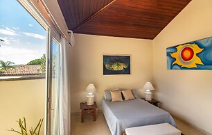 Maravilhosa Mansão em Frente à Praia