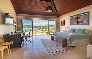 Maravilhosa Mansão em Frente à Praia