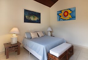 Maravilhosa Mansão em Frente à Praia