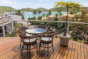 Maravilhosa Mansão em Frente à Praia