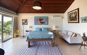 Maravilhosa Mansão em Frente à Praia