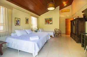 Maravilhosa Mansão em Frente à Praia