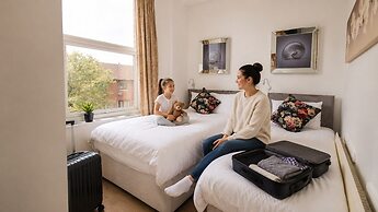 Botanic Apartment Central-Parking-sleep3