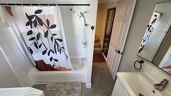 JstLikeHome - Old Ottawa