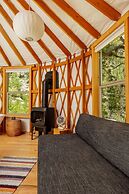 Desolation Hotel Hope Valley