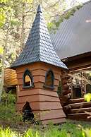 Desolation Hotel Hope Valley