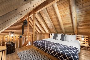 Desolation Hotel Hope Valley