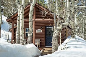 Desolation Hotel Hope Valley