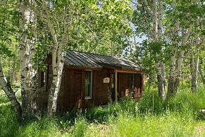 Desolation Hotel Hope Valley