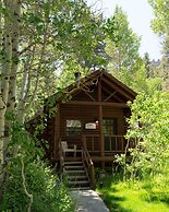 Desolation Hotel Hope Valley