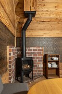 Desolation Hotel Hope Valley