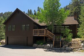 Desolation Hotel Hope Valley