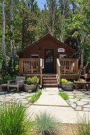 Desolation Hotel Hope Valley