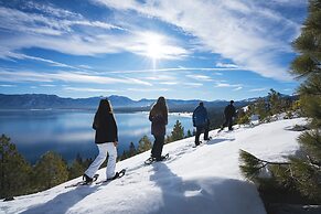 Desolation Hotel Hope Valley