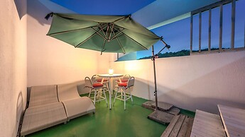 Gyeongju Lineview Poolvilla