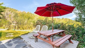 Gyeongju Lineview Poolvilla