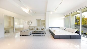 Gyeongju Lineview Poolvilla